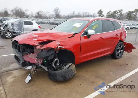2019 Volvo Xc60 T6 R-Design z USA, uszkodzony, nr VIN YV4A22RM7K1353183